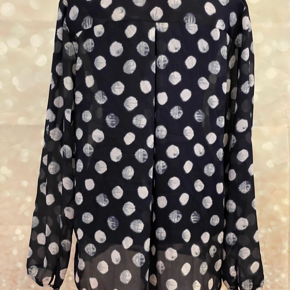 Coldwater Creek M Black‎ Sheath Blouse with Key Hole Long Sleeve - Picture 6 of 7